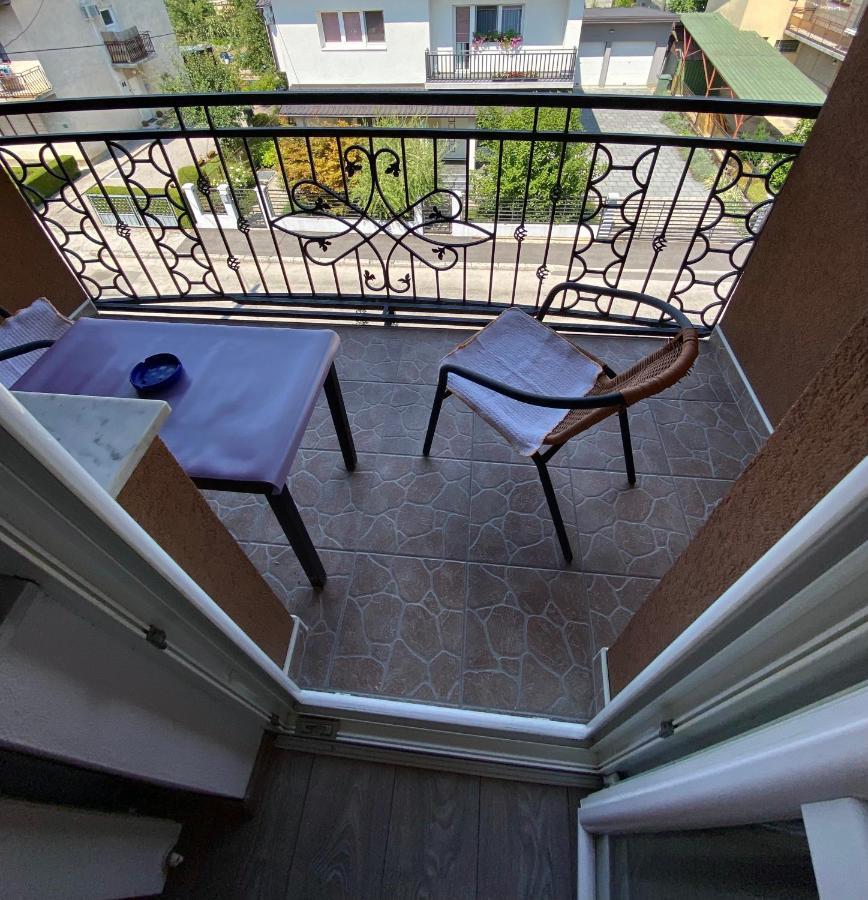 Big Apartment 3 Bedrooms Bihać Екстериор снимка
