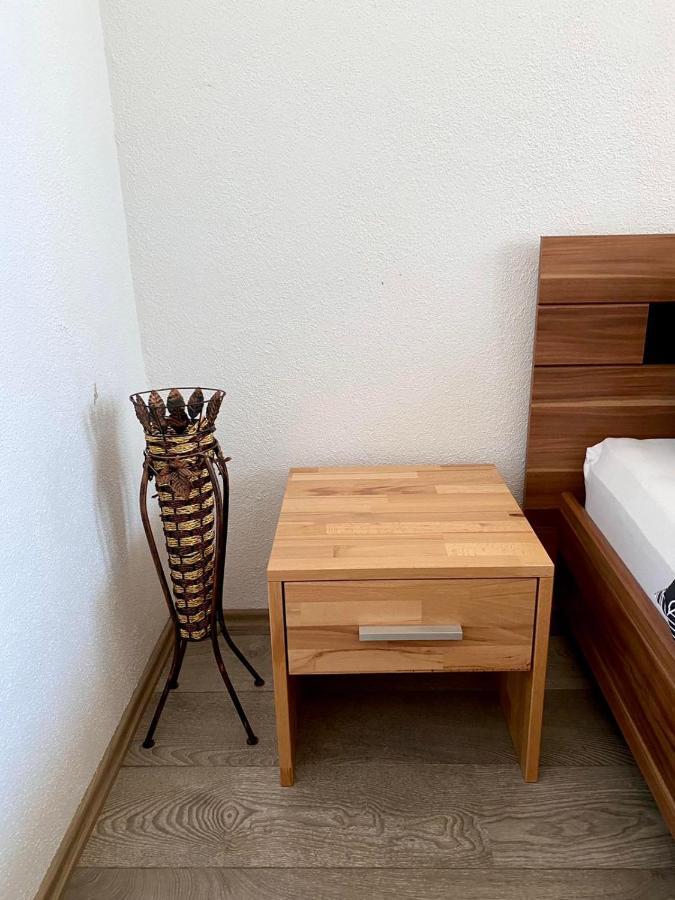 Big Apartment 3 Bedrooms Bihać Екстериор снимка